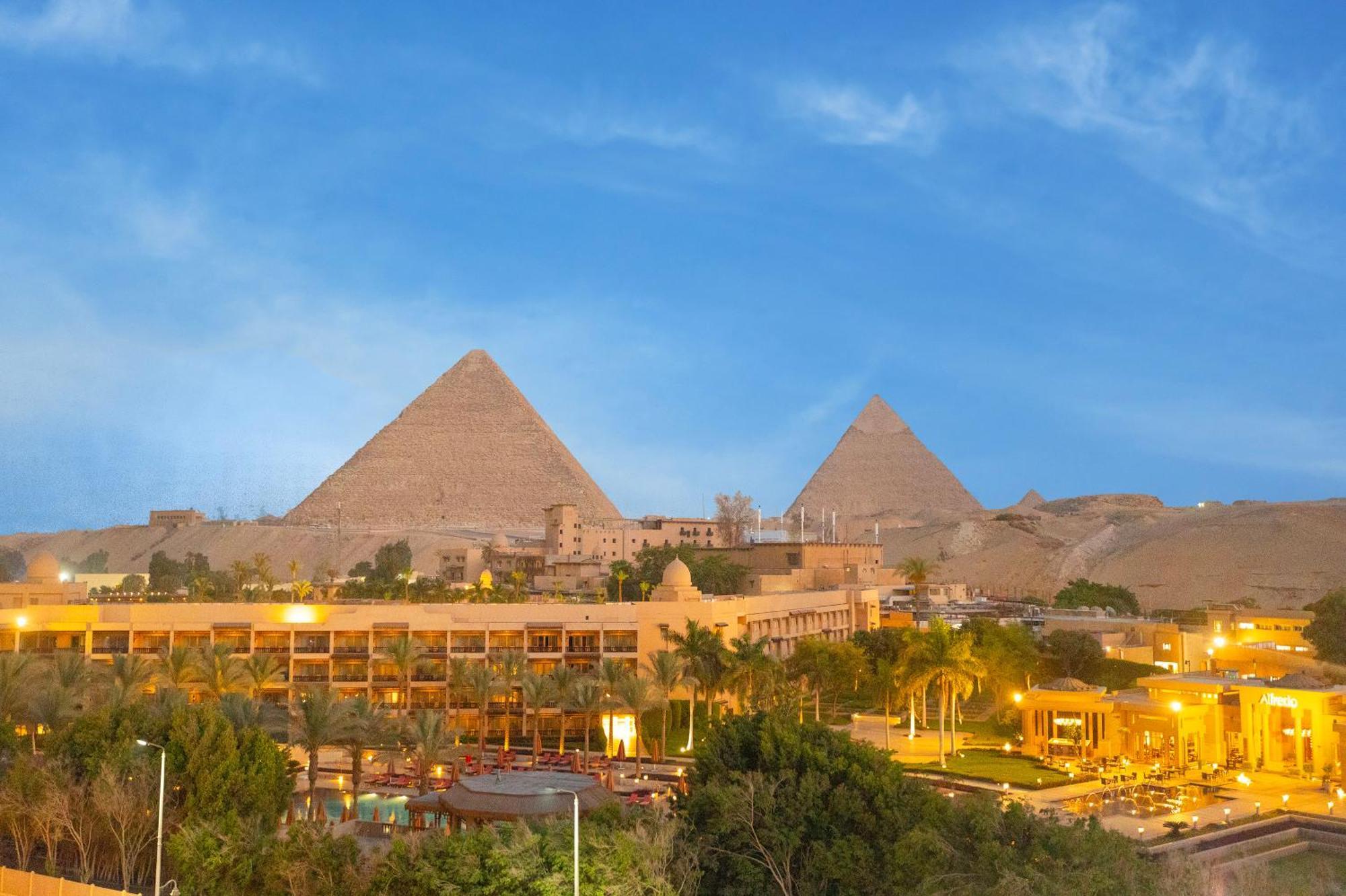 Gaia Pyramids Hotel Kafret el-Gabal Exterior foto