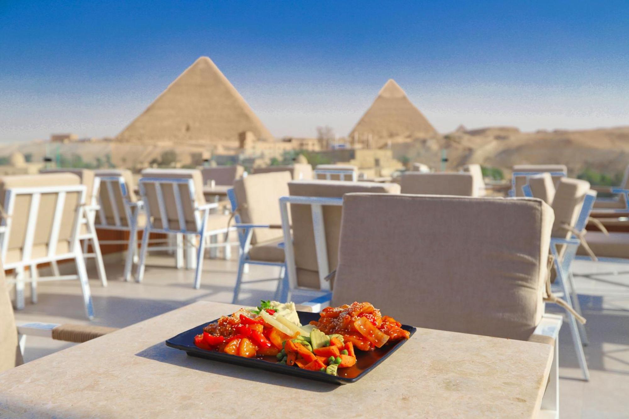 Gaia Pyramids Hotel Kafret el-Gabal Exterior foto